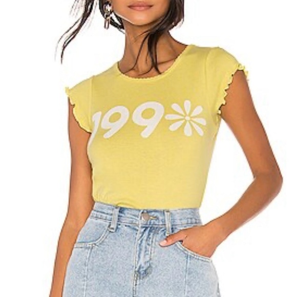 90s Daisy Baby Rib Tee in Daisy & White
By CHASER Size XS EUC - Picture 1 of 10